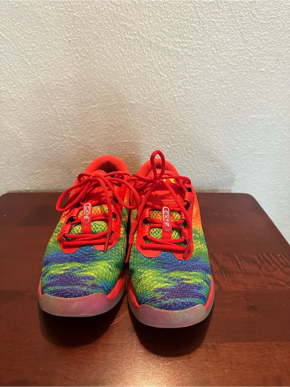 TYR vibrant knit